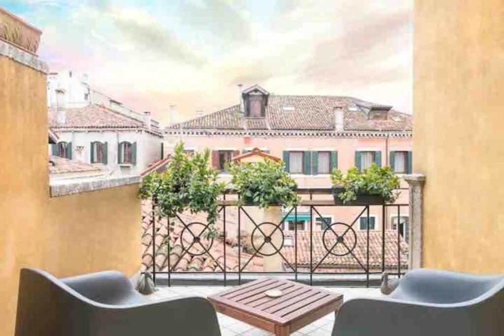 Ca' Pesaro Rooftop Terrace Apartment. Venezia Eksteriør bilde